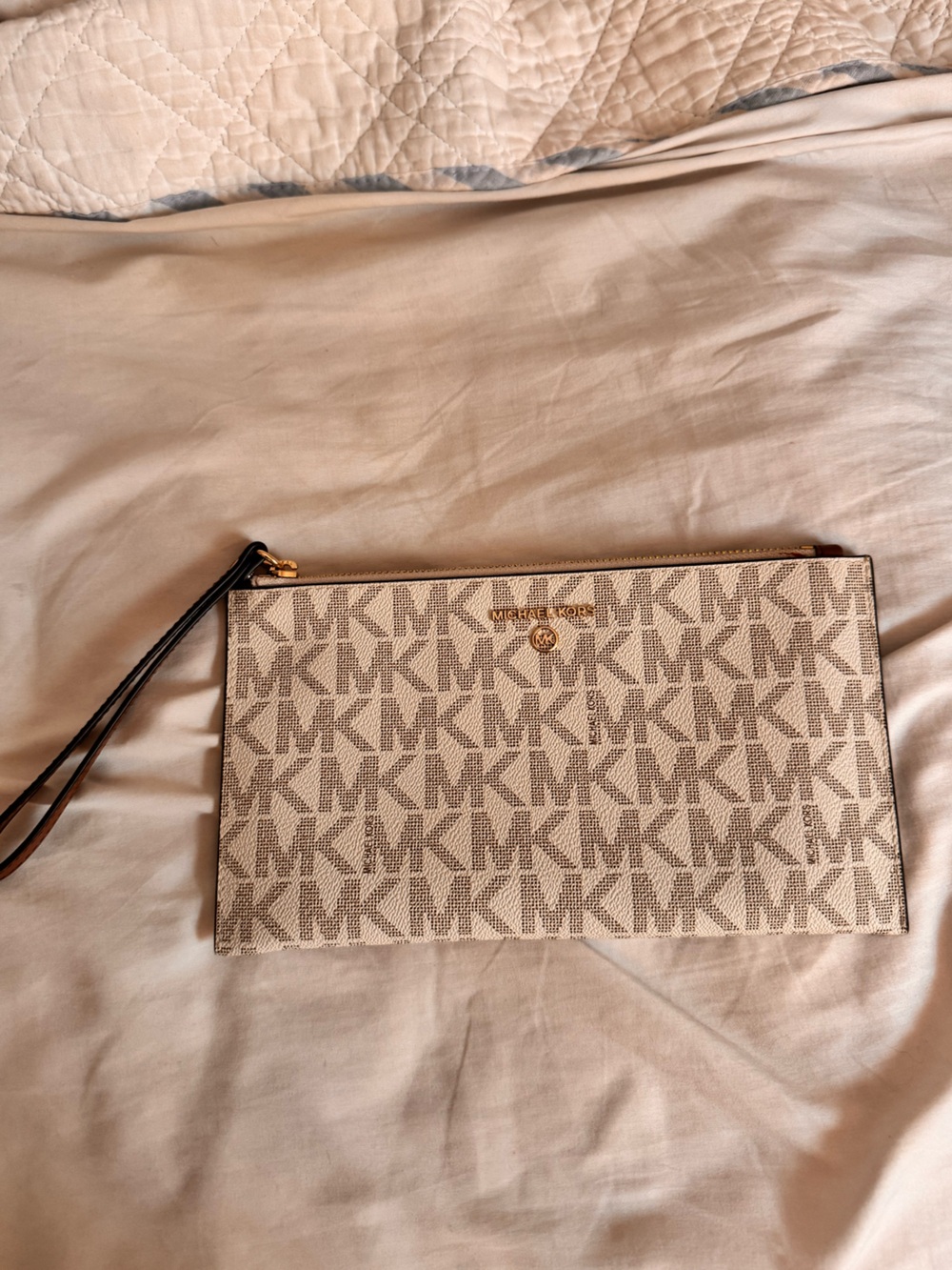 Michael Kors Jet Set Travel Logo Wristlet
